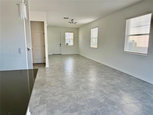 Building Photo - 7489 Stone Crk Trl