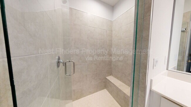 Building Photo - 443 Watervale Dr