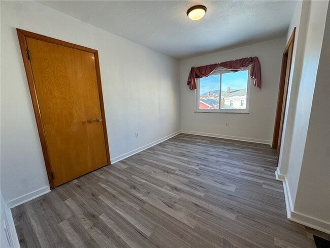 Building Photo - 311 Linden Ave