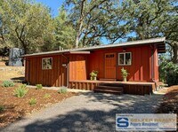 Building Photo - 7299 S. Hwy 101