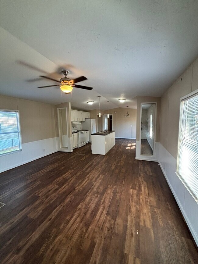 Building Photo - Triangle Mobile Home Park