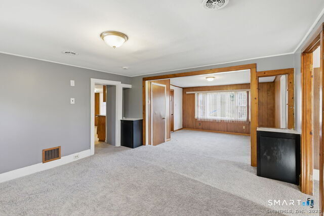 Building Photo - 76 Skinner St