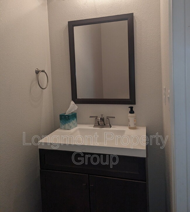 Building Photo - 1518 Sepia Ave