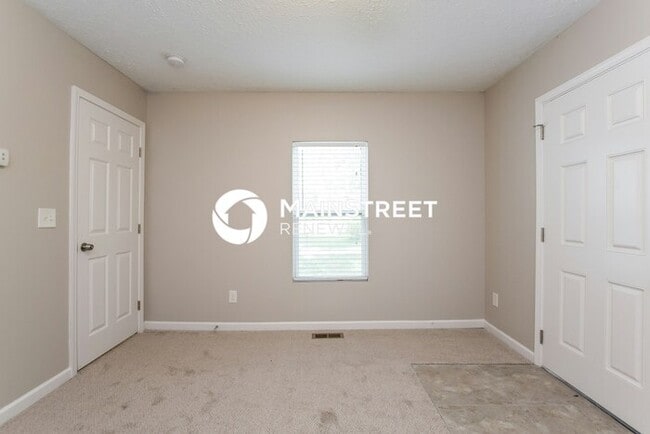 Building Photo - 2 Bedroom Pet-Friendly Home in Atlanta, GA with Main Street Renewal