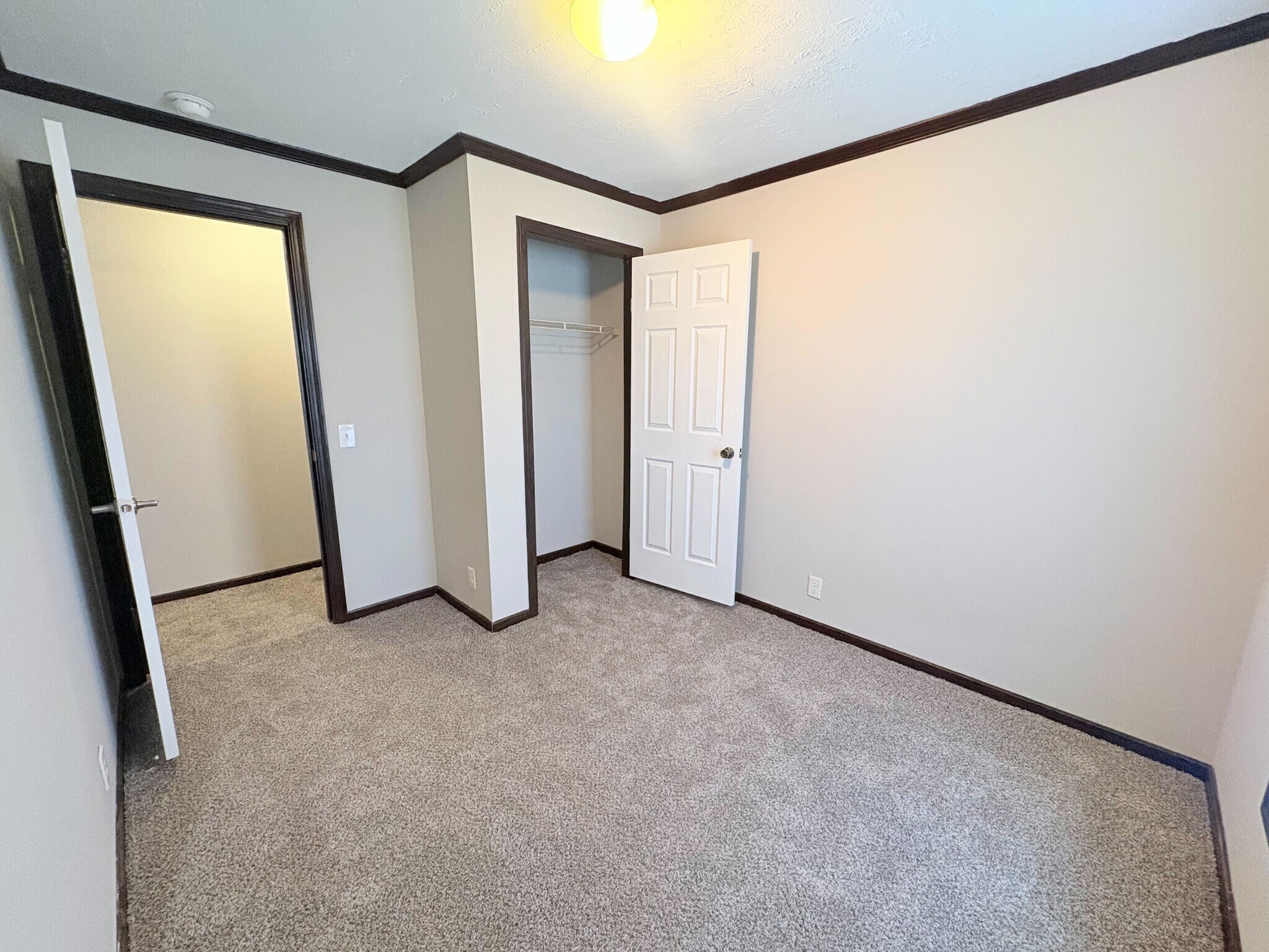 Building Photo - 10694 State Rte 762