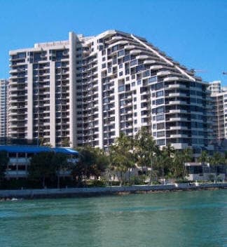 Primary Photo - Brickell Key One