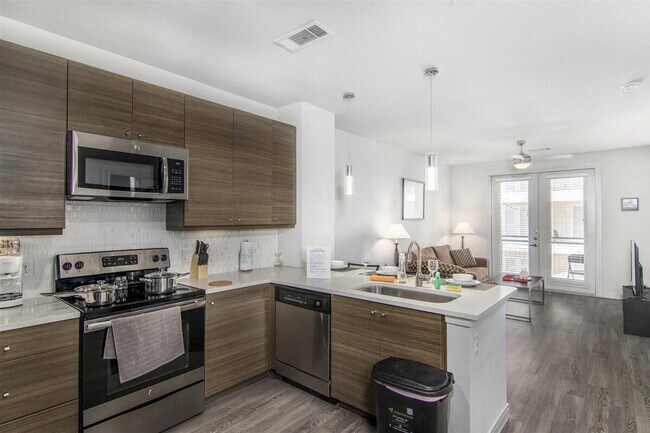 Building Photo - 4131 McKinney Ave