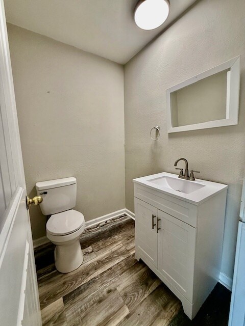 Building Photo - 528 S Flannery Rd