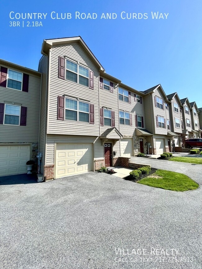 Building Photo - 721 Country Club Rd