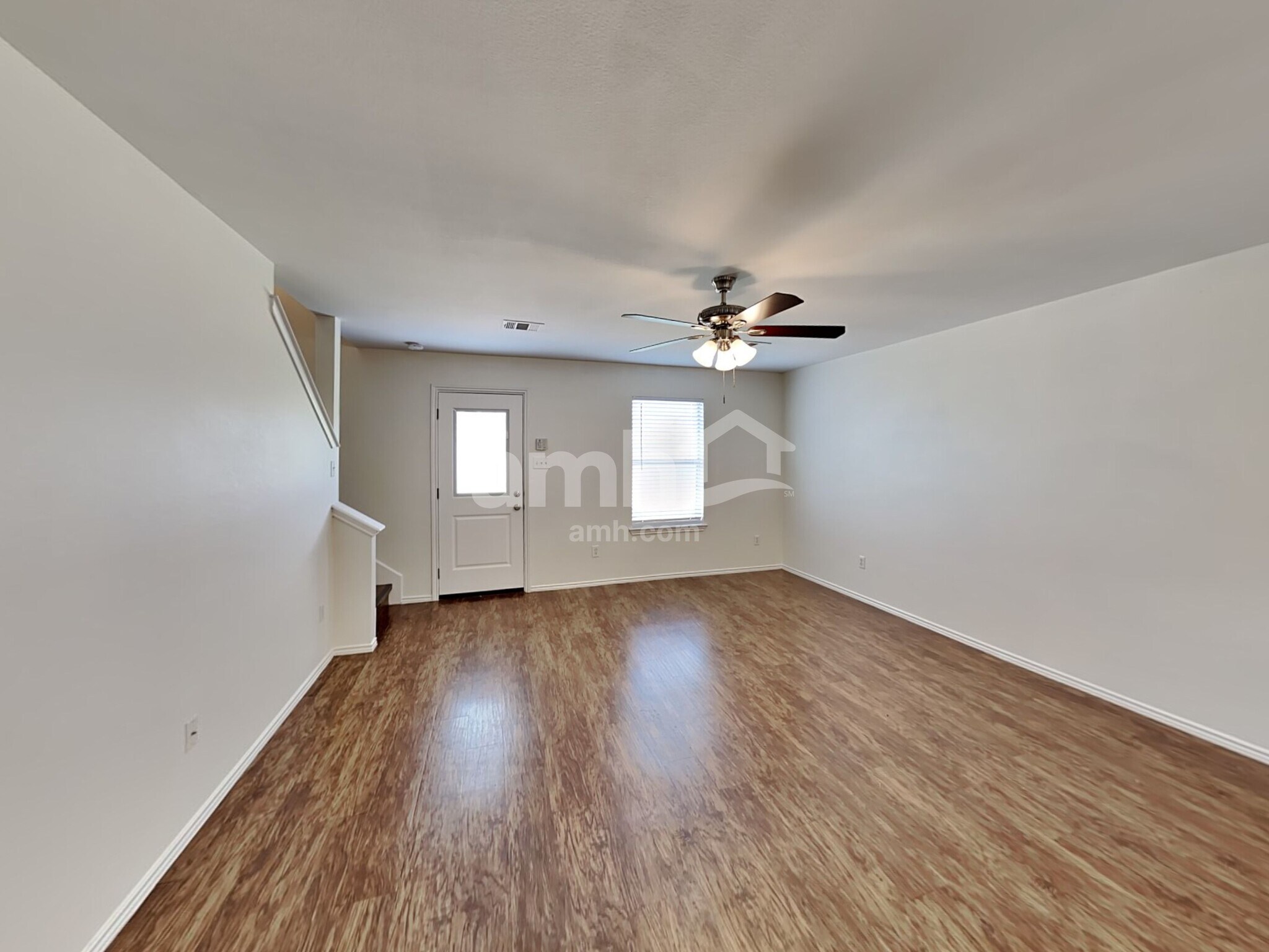 Building Photo - 2848 Deerfern Ln