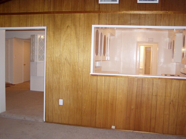 Building Photo - 8420 Casaba Ave