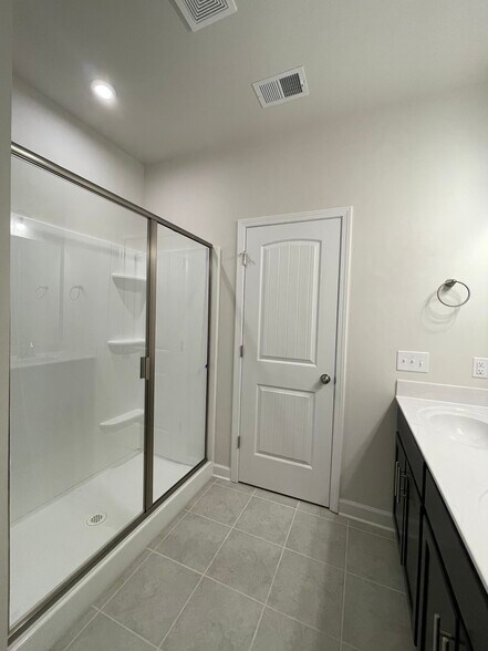 Building Photo - 2745 Sparrowgap Trl