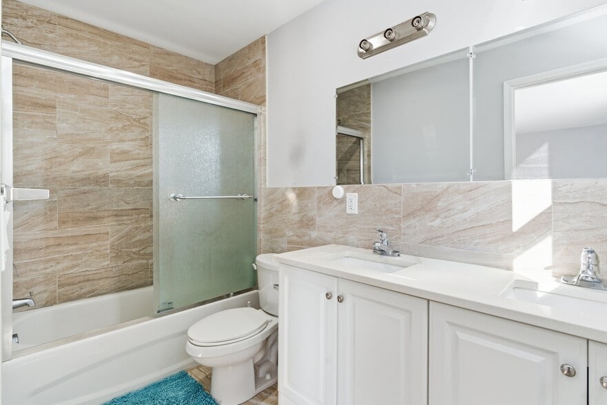 Building Photo - 168 Johnson Ave