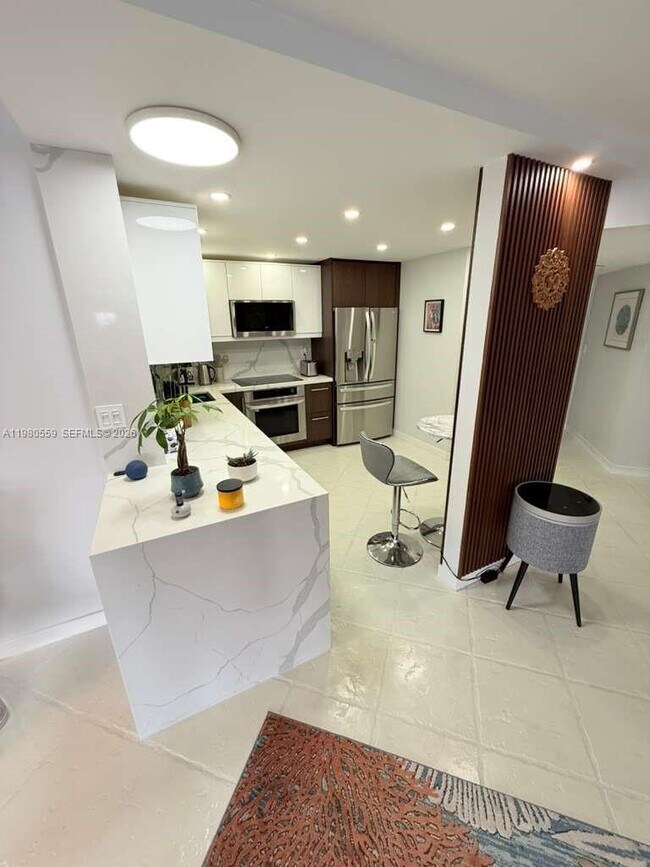 Building Photo - 2750 NE 183rd St