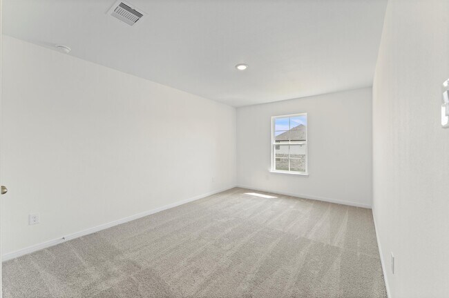 Building Photo - 11824 Whirlaway Dr