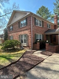 Building Photo - 3816 Ridgelea Dr