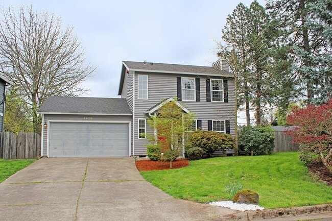 Building Photo - 4410 SW Appletree Pl