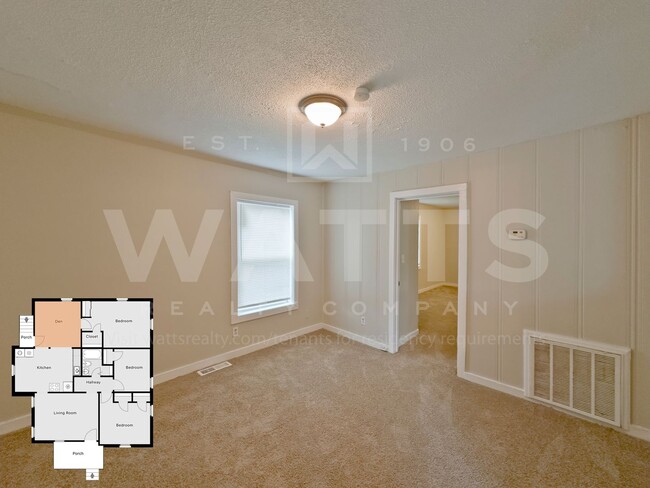 Building Photo - 3 Bedroom House in Oakwood Place Neighborh...
