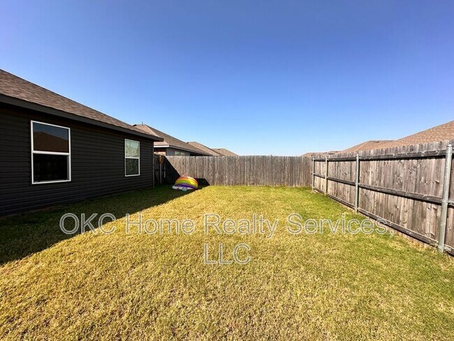 Building Photo - 4416 Colt Dr
