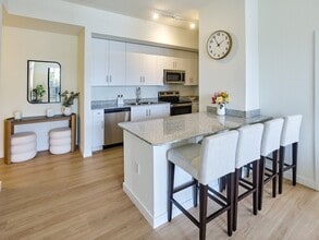 Building Photo - Gateway Luxury Apartments