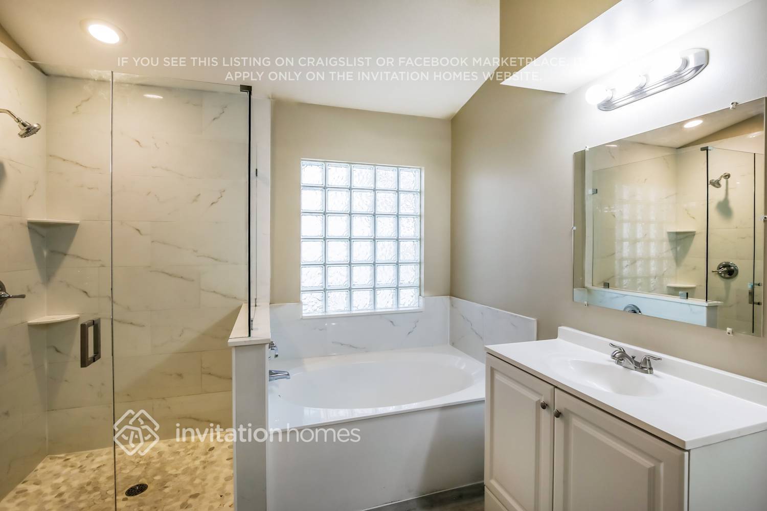 Building Photo - 4137 Onega Cir