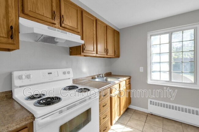 Building Photo - 311 Beattie Ave