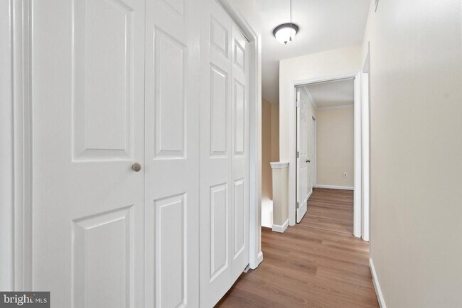 Building Photo - 1322 Hazel Nut Ct