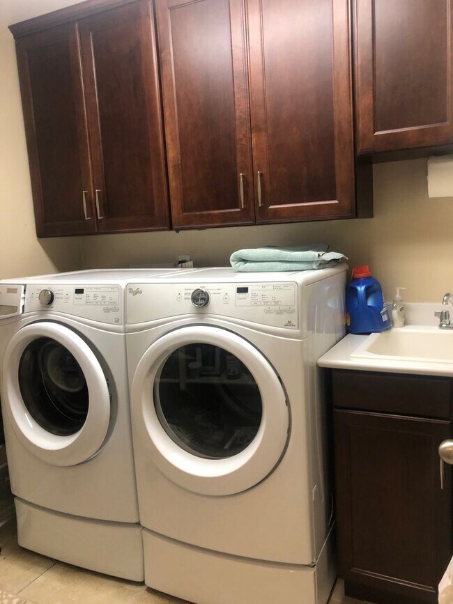 Building Photo - GREY FALCON PROPERTIES PRESENT:  2881 sq.  RV parking fully gated,  Upgraded and beautiful