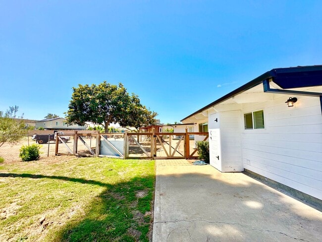 Building Photo - Beautifully Updated & Remodeled Single-Story Country Home with Detached Guest Home Unit on Gated ...