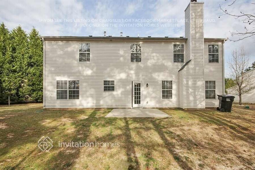 Building Photo - 3925 Bradford Walk Trail