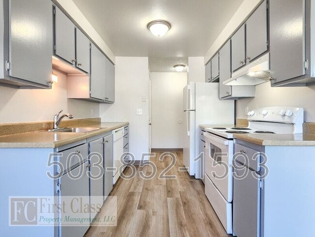 Building Photo - 1408 NE 186th Ave
