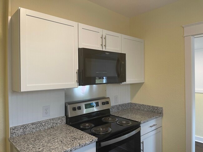 Building Photo - 1805 Heiman St