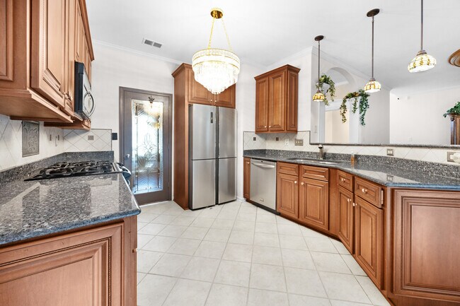 Building Photo - 11623 Fox Hill Dr