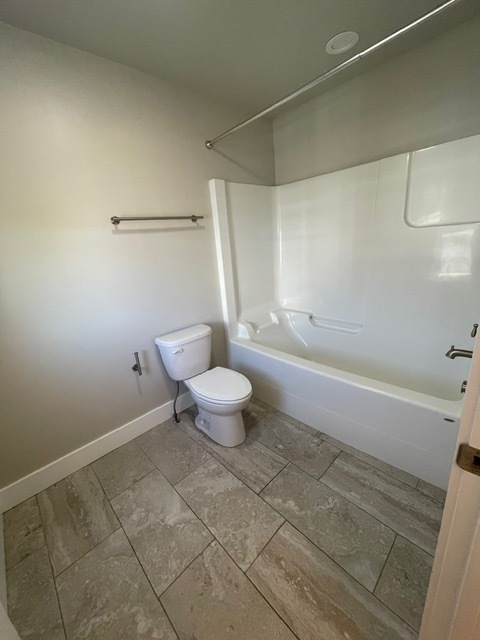 Building Photo - 18 Sakers Way