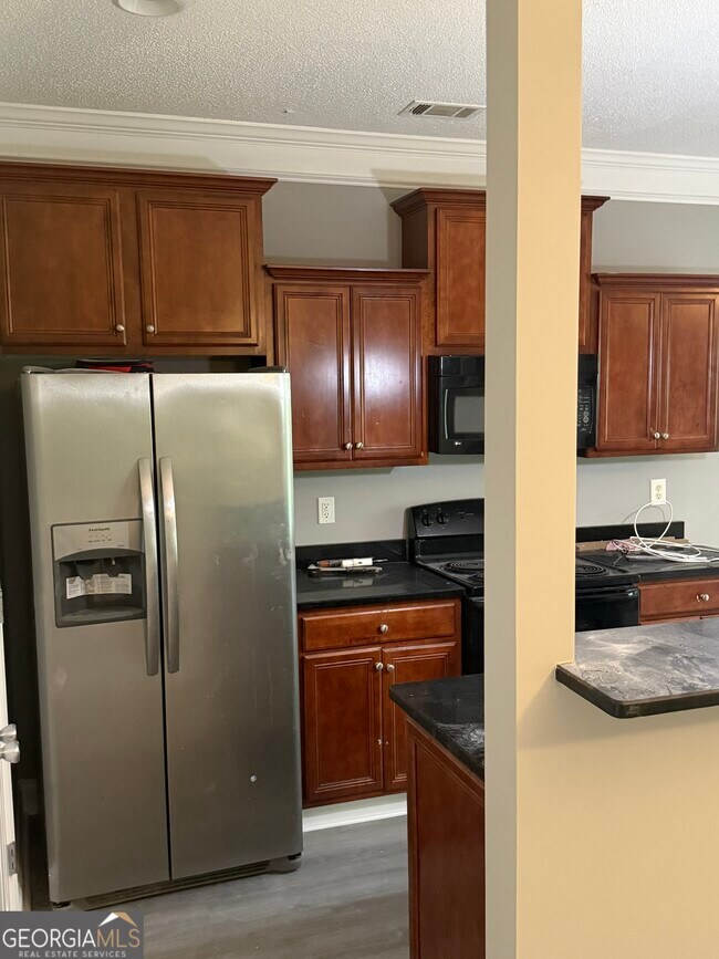 Building Photo - 2743 Halligan Point