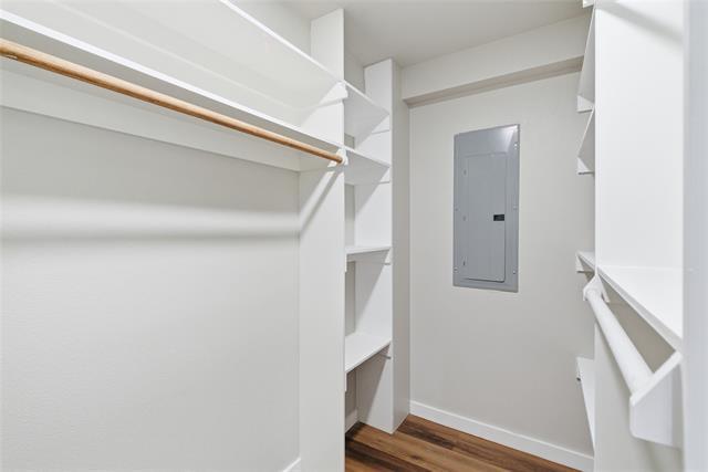 Building Photo - 205 Lacewell St