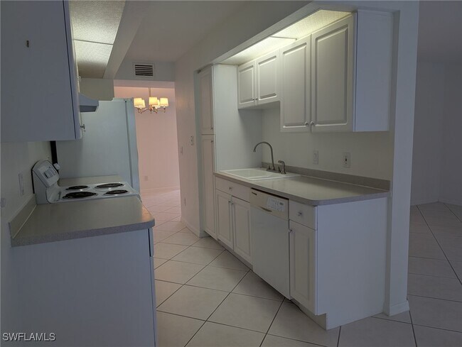 Building Photo - 17189 Terraverde Cir