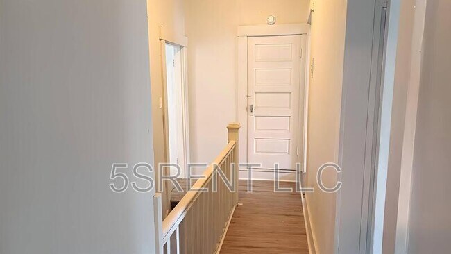 Building Photo - 85 W 2nd St