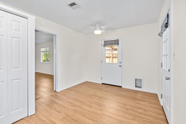 Building Photo - Unique 2 Bedroom, 1 Bath Stand-Alone House...