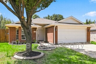 Building Photo - 1012 Waterview Dr