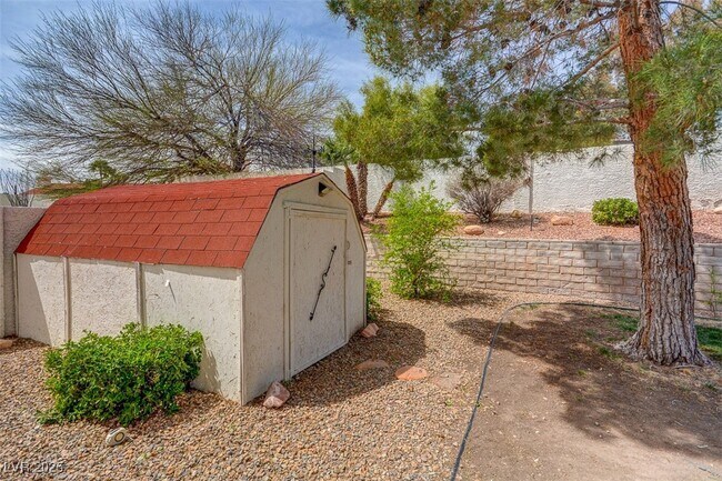Building Photo - 3229 Canyon Lake Dr