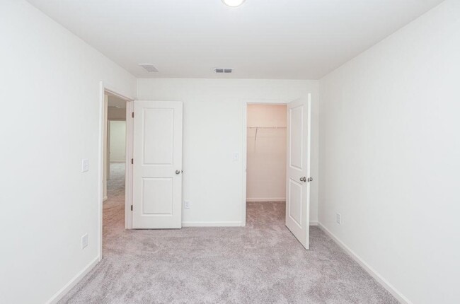 Building Photo - 78 Elmarry Ln