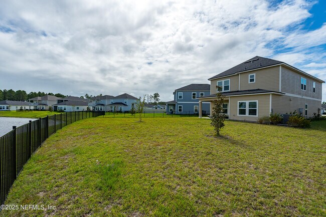 Building Photo - 32 Enchanted Shr Wy