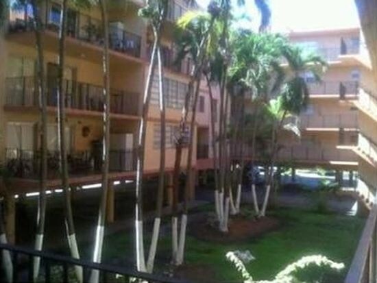 Building Photo - 1990 W 56th St