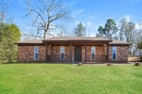 Building Photo - 3714 Fairington Dr