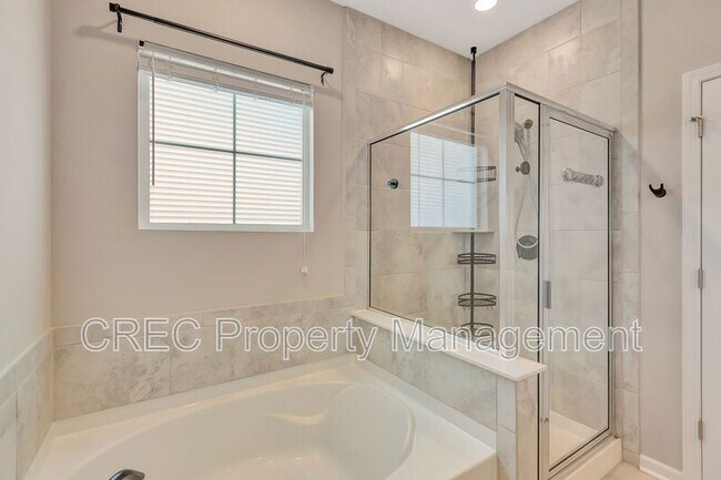 Building Photo - 436 Richfield Wy