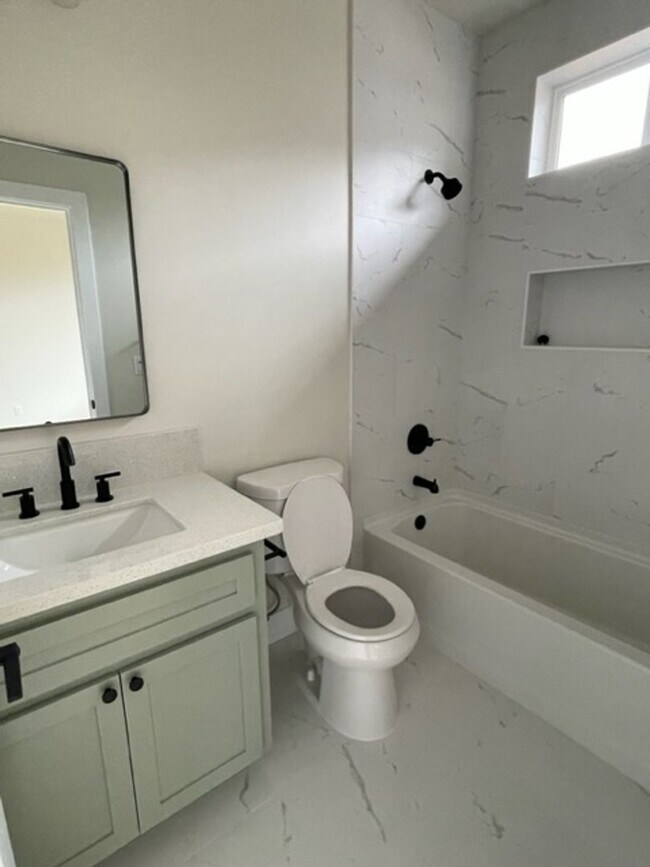 Building Photo - 8744-8746 Tondela Way