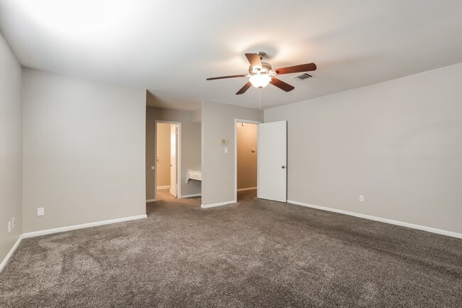 Building Photo - 17415 Rustic Pine Trail