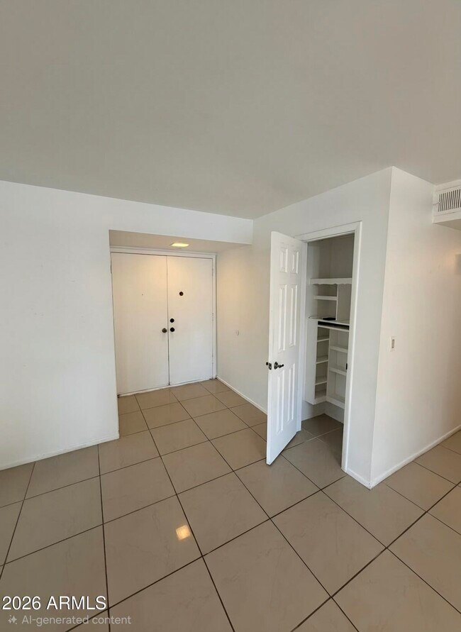 Building Photo - 16015 N 47th Dr