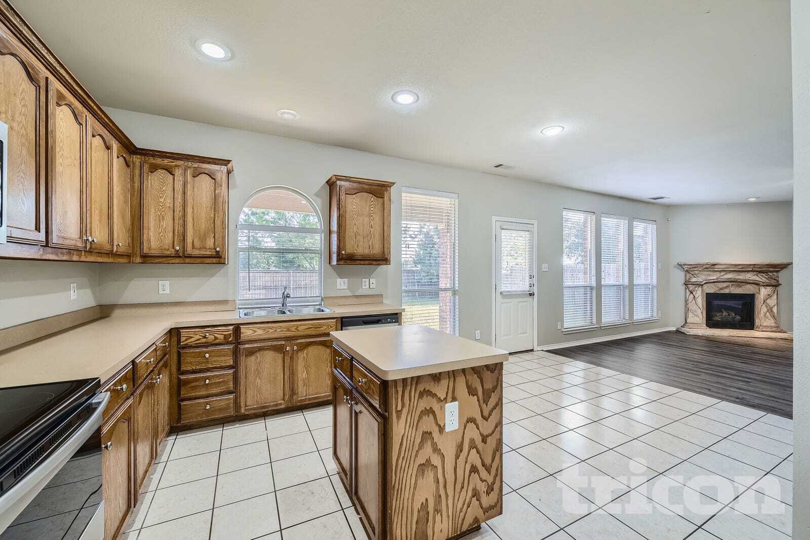 Building Photo - 9705 Gallatin Ln